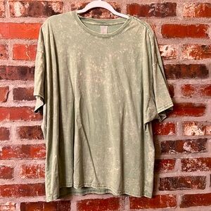 Altar'd State Green Short Sleeve Tee